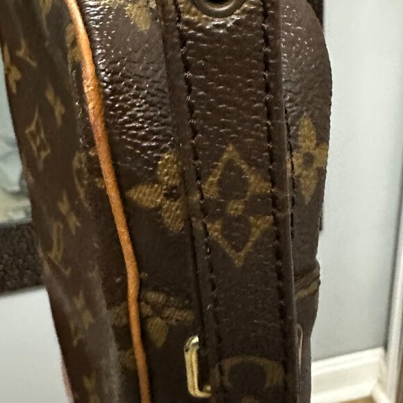 Louis Vuitton Danube Monogram Crossbody Handbag SL1919 Authentic COA Included - Picture 6 of 16